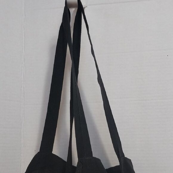 Black Table Linens for Elegant Dining - Picture 2 of 2